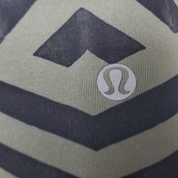 Lululemon Inspire Crop pants Chevron Shuffle Green 4 Crop Pants leggings - Picture 7 of 9